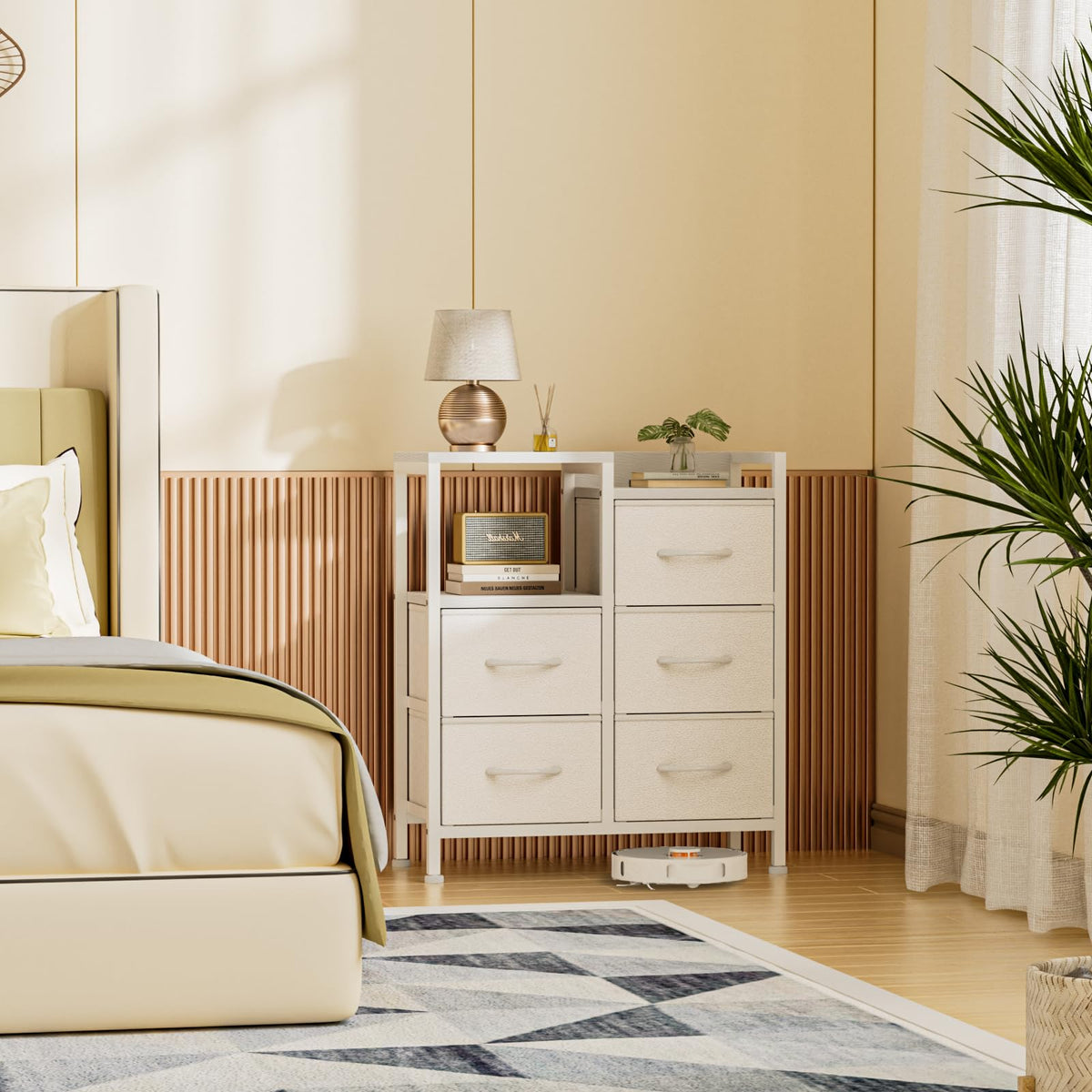 White 4 Drawer Dresser with 5 Storage Bins F573