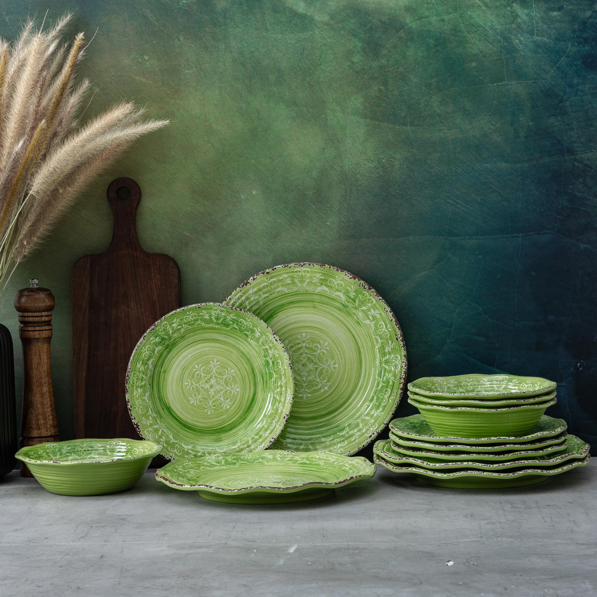 12 Piece Green Melamine Dinnerware Set N166