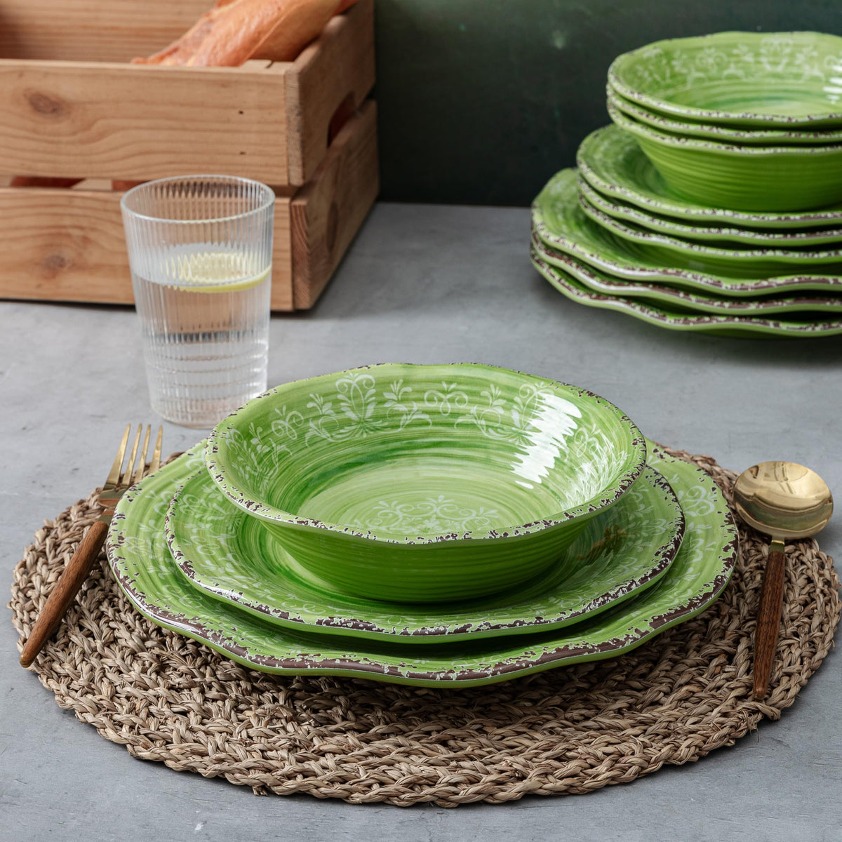 12 Piece Green Melamine Dinnerware Set N166